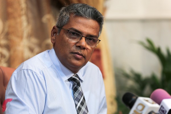 ދިވެހިން ރަހީނުކުރި ބިދޭސީންނާ މެދު ފިޔަވަޅު އެޅުމަށް މޫސަ ގޮވާލައްވައިފި