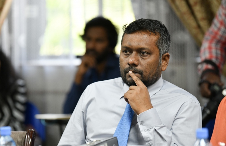 އަމާޒަކީ މިއަހަރު 20000 ބިދޭސީން ގައުމަށް ފޮނުވާލުން: ފައްޔާޒު