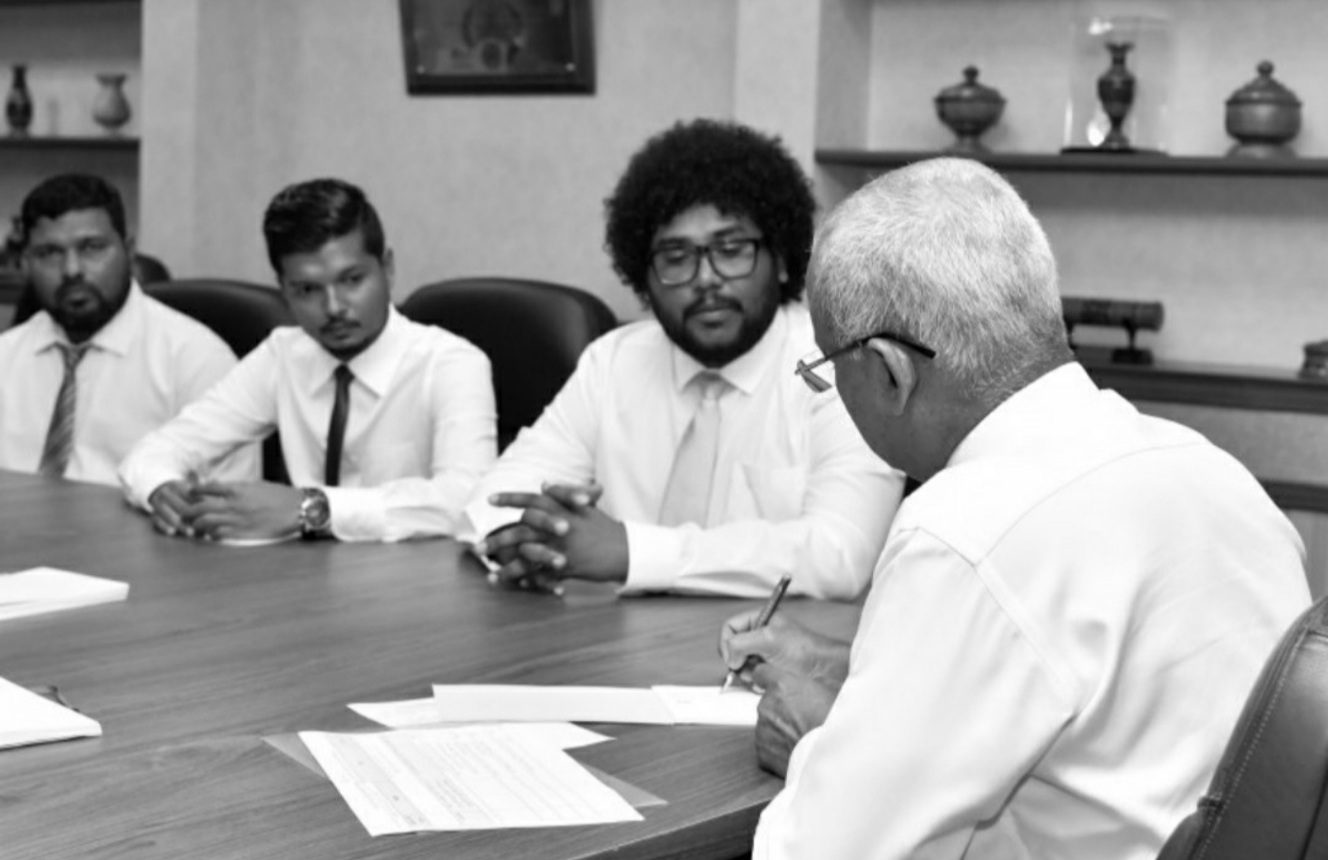 ސަސްޕެންޑުކުރި ކައުންސިލަރުން ޖަވާބުދާރީއެއް ނުވޭ: އެލްޖީއޭ