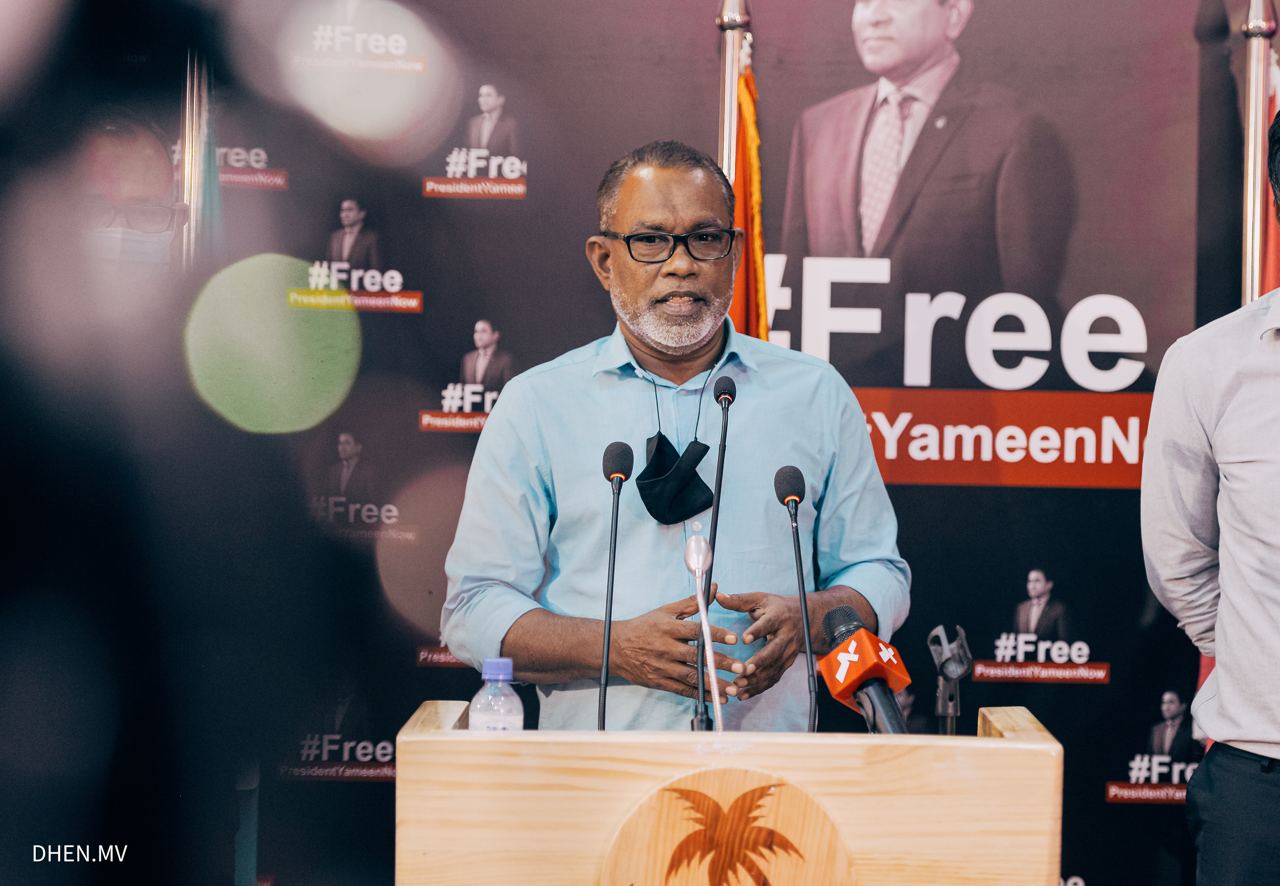 ދުވާލަކު ދައުވާއެއް އުފުލިޔަސް ސަރުކާރުގެ ކުރިމަތީގައި ރައީސް ޔާމީން ކުޑަކަކުލެއް ނުޖައްސަވާނެ: އަދުރޭ
