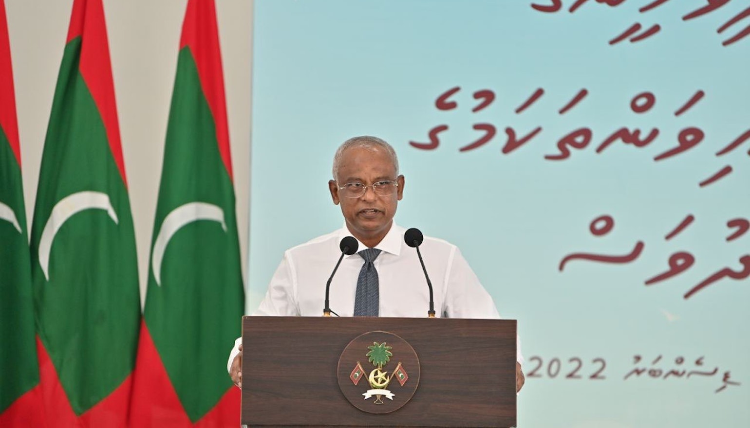 ވެރިކަމާ ހަވާލުވެ ވަޑައިގަތްއިރު ޤައުމު އޮތީ ފަސާދަކޮށްލާފައި, މަސައްކަތް ކުރަމުން އަންނަނީ އެއްބައިވަންތަ ކުރަން: ރައީސް ޞާލިޙް