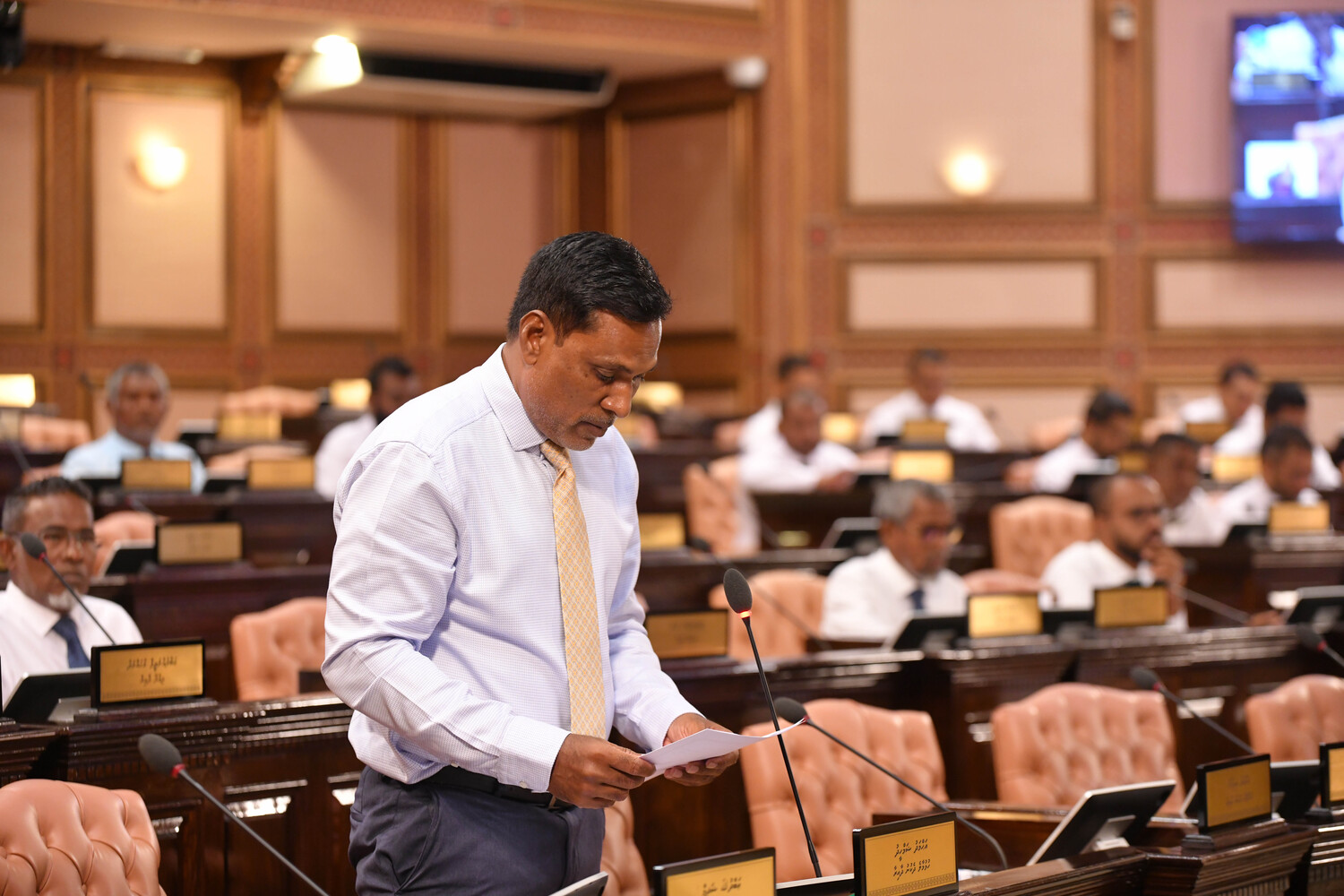 މާލެ ސަރަހައްދުން ކަރަންޓު ކެނޑުމާ ގުޅިގެން ހުށަހެޅި ކުއްލި މައްސަލަ ބޭރުކޮށްލައިފި